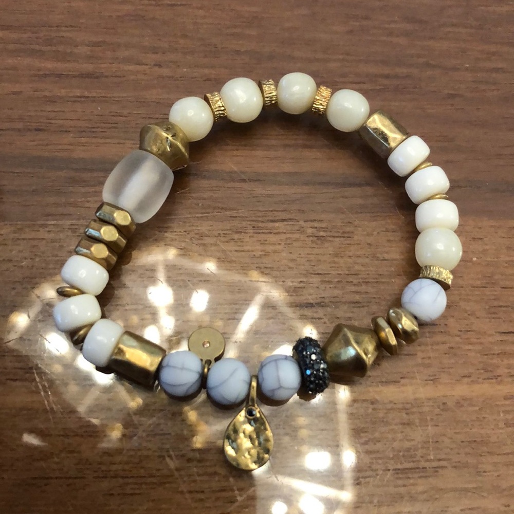 Stella and dot beaded bracelet